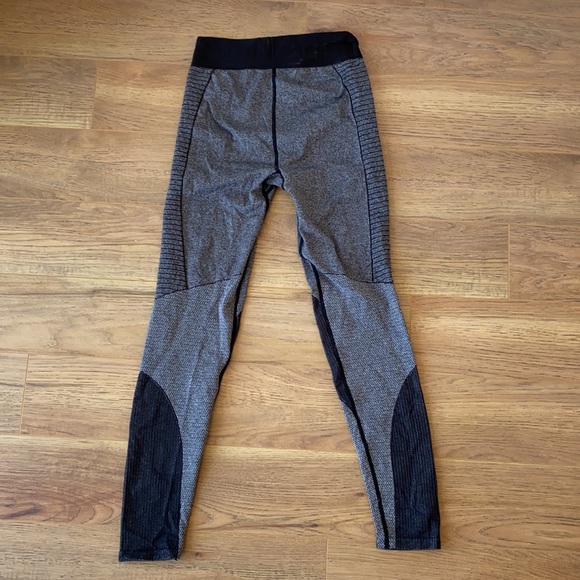 H&M sport leggings - Picture 4 of 4